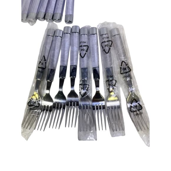 Stainless Steel Clear Lucite Handled Flatware 5-PC Setting-40-PC Service for 8 - Picture 2 of 8